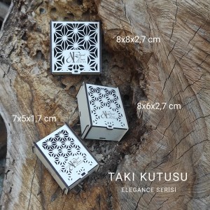 Elegance Serisi 4 Lü Kolye & Küpe & Yüzük veya Miniset Kutusu Yıldız Desenli  Logolu  8 * 8 * 2,7 cm 100 Adet