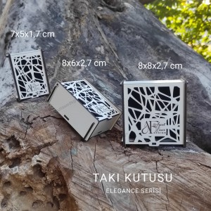 Elegance Serisi 4 Lü Kolye & Küpe & Yüzük veya Miniset Kutusu Taş Desenli  Logolu  8 * 8 * 2,7 cm 100 Adet